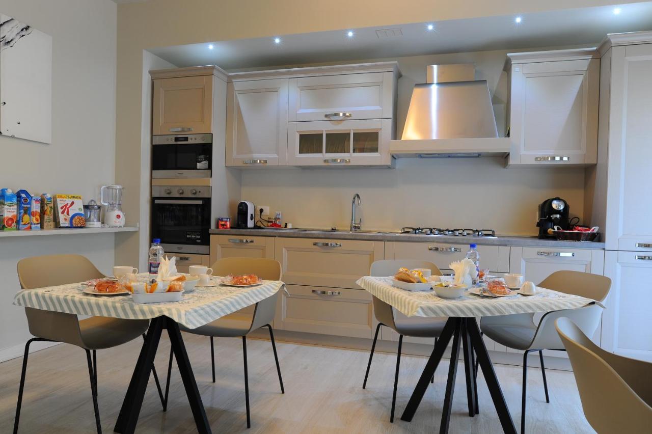 Parnasus Bed & Breakfast อากริเจนโต ภายนอก รูปภาพ